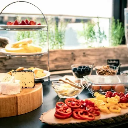 Golf & בית הארחה 4*